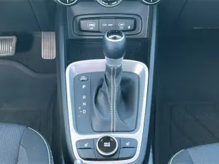 Hyundai VENUE 2026 SEL Crossover 4 puertas