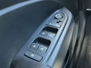 Hyundai VENUE 2026 SEL Crossover 4 puertas