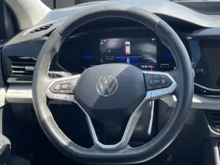 Volkswagen Taos 2023 S 4dr SUV