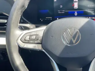 Volkswagen Taos 2023 S 4dr SUV