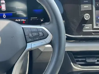 Volkswagen Taos 2023 S 4dr SUV