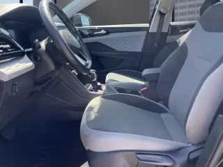 Volkswagen Taos 2023 S 4dr SUV