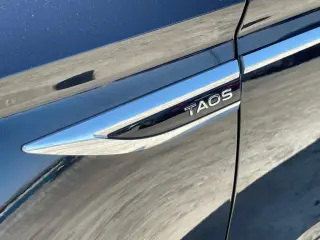 Volkswagen Taos 2023 S 4dr SUV