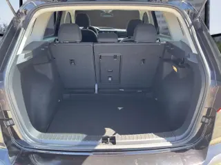 Volkswagen Taos 2023 S 4dr SUV