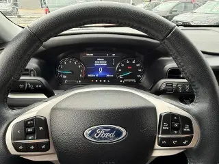 Ford Explorer 2023 AWD XLT 4dr SUV