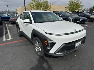 Hyundai KONA 2024 SE 4dr Crossover