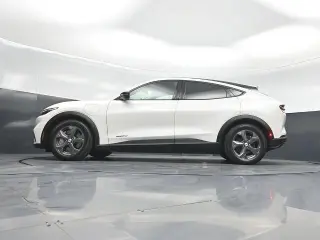 Ford Mustang Mach-E 2023 Select 4dr SUV