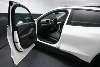 Ford Mustang Mach-E 2023 Select 4dr SUV