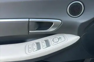 Hyundai SONATA 2025 SEL Convenience 4dr Sedán