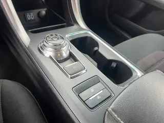 Ford Fusion 2020 SE Sedán 4 puertas