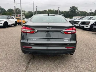 Ford Fusion 2020 SE Sedán 4 puertas