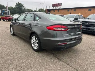 Ford Fusion 2020 SE Sedán 4 puertas