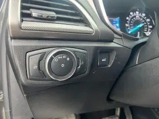 Ford Fusion 2020 SE Sedán 4 puertas