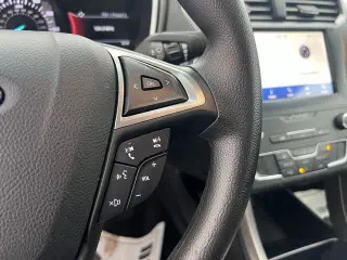 Ford Fusion 2020 SE Sedán 4 puertas