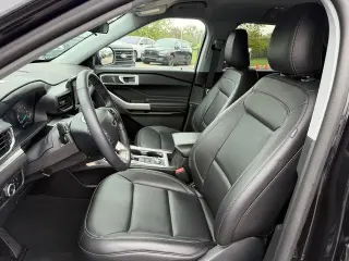 Ford Explorer 2024 AWD XLT 4dr SUV