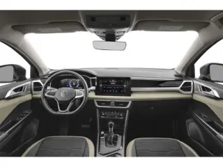 Volkswagen Taos 2025 SE 4dr SUV