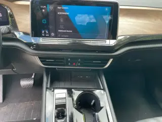 Volkswagen Atlas 2025 SE 4dr SUV con Tecnología