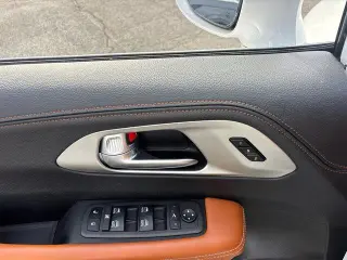 Chrysler Pacifica 2024 AWD Pinnacle 4dr Mini-Van