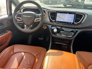 Chrysler Pacifica 2024 AWD Pinnacle 4dr Mini-Van
