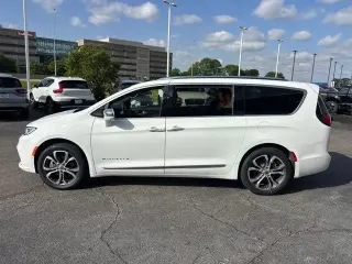 Chrysler Pacifica 2024 AWD Pinnacle 4dr Mini-Van