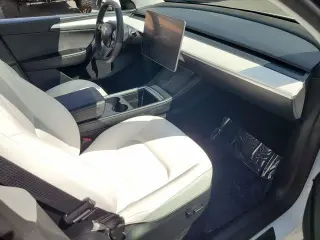 Tesla Modelo Y 2023 AWD Long Range 4dr Crossover