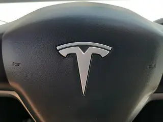 Tesla Modelo Y 2023 AWD Long Range 4dr Crossover