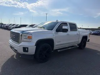 GMC Sierra 1500 2015 4x4 Denali 4p Crew Cab 5.8 ft. CB
