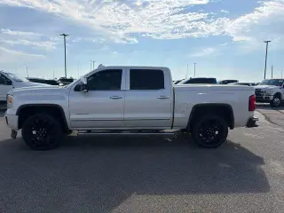 GMC Sierra 1500 2015 4x4 Denali 4p Crew Cab 5.8 ft. CB