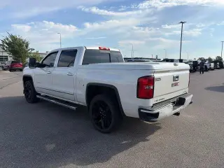 GMC Sierra 1500 2015 4x4 Denali 4p Crew Cab 5.8 ft. CB