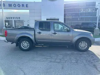 Nissan Frontier 2021 4x2 SV 4p Cab Crew 5 ft. SB