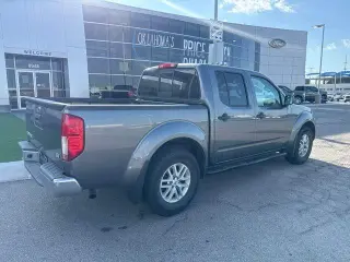 Nissan Frontier 2021 4x2 SV 4p Cab Crew 5 ft. SB
