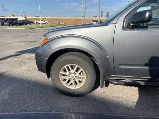 Nissan Frontier 2021 4x2 SV 4p Cab Crew 5 ft. SB