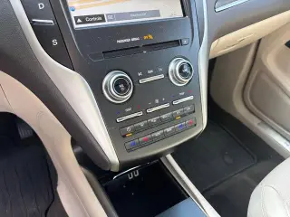 Lincoln MKC 2019 AWD Reserve 4dr SUV