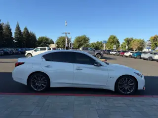 INFINITI Q50 2019 Red Sport 400 4dr Sedán