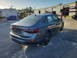 Volkswagen Jetta 2025 Sport 4p Sedan