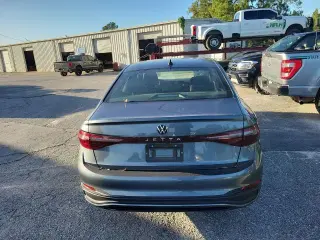 Volkswagen Jetta 2025 Sport 4p Sedan