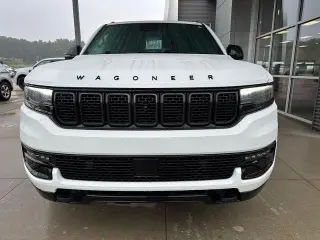 Jeep Wagoneer 2024 4x4 Serie III 4p SUV