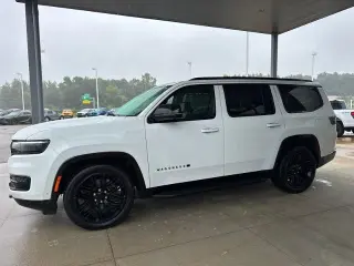 Jeep Wagoneer 2024 4x4 Serie III 4p SUV