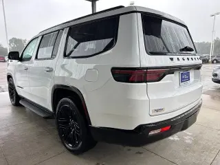 Jeep Wagoneer 2024 4x4 Serie III 4p SUV