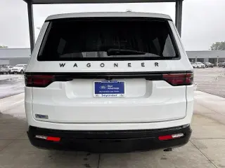 Jeep Wagoneer 2024 4x4 Serie III 4p SUV