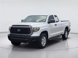 Toyota Tundra 2018 4x2 SR 4 puertas doble cabina pickup doble caja (4.6L V8)
