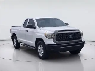 Toyota Tundra 2018 4x2 SR 4 puertas doble cabina pickup doble caja (4.6L V8)