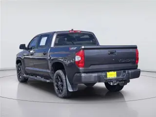 Toyota Tundra 2021 4x2 SR5 4dr CrewMax Cab Pickup SB