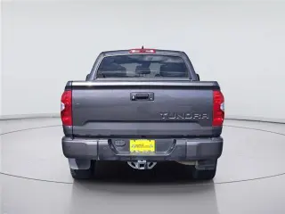 Toyota Tundra 2021 4x2 SR5 4dr CrewMax Cab Pickup SB
