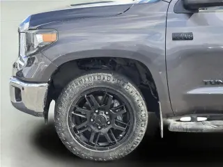 Toyota Tundra 2021 4x2 SR5 4dr CrewMax Cab Pickup SB