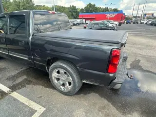 Chevrolet Silverado 1500 2004 4dr Crew Cab LS RWD SB