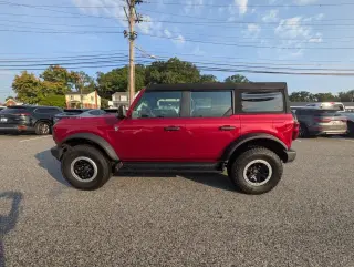 Ford Bronco 2025 4x4 Base 4dr SUV