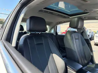 Audi A4 2017 tracción en todas las ruedas 2.0T quattro Premium Plus 4p Sedán 7A