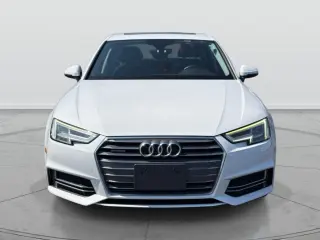 Audi A4 2017 tracción en todas las ruedas 2.0T quattro Premium Plus 4p Sedán 7A