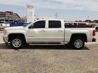 Chevrolet GMC Sierra 1500 2015 4x4 SLT 4 puertas Cabina de tripulación 5.8 pies. SB